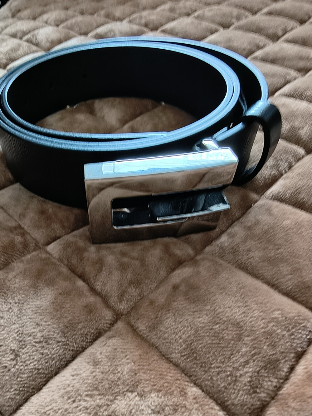 1998 Gucci The Era Of Tom Ford Black Leather Belt with Silver-Tone Buckle